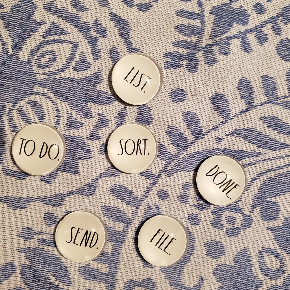 Rae Dunn Magnet set